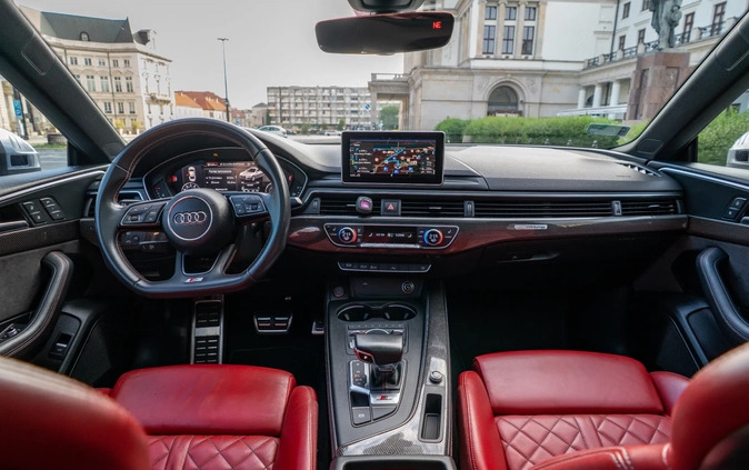 Audi S5 cena 169000 przebieg: 105000, rok produkcji 2018 z Warszawa małe 106